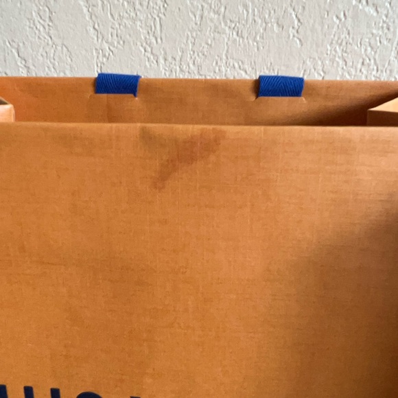 X3 Louis Vuitton shopping bags - Picture 11 of 16